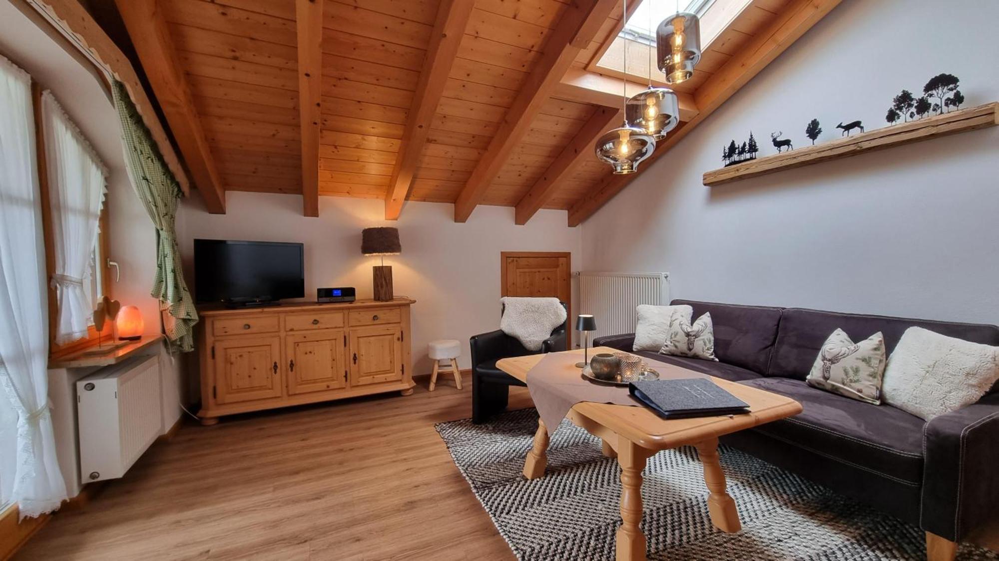 Gaestehaus Alpenparadies Krün Esterno foto